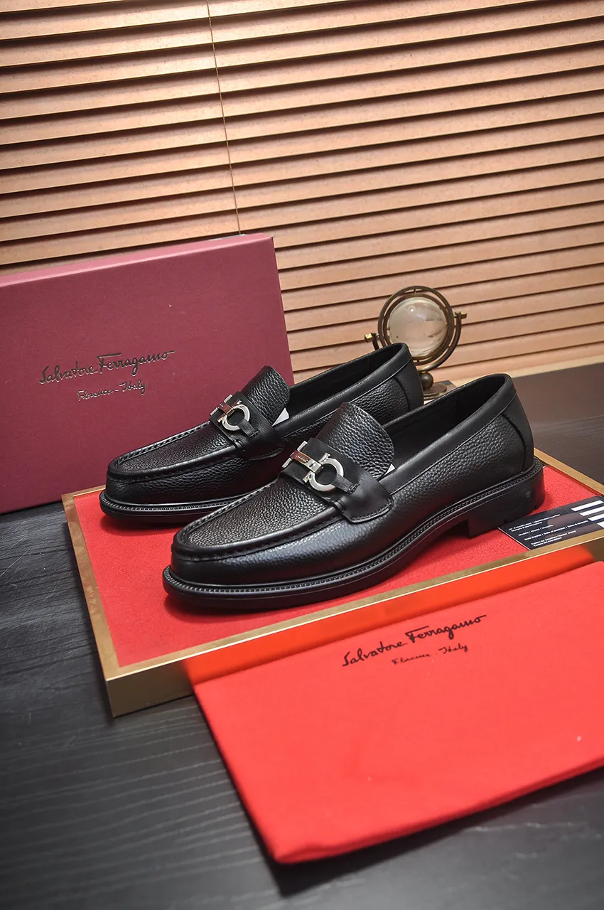Men's men's shoes 💰520💶[Ferragamo/Ferragamo] (high-end Niuli) New 🍀 Ferragamo* - top version Ferragamo's classic formal leather shoes! Made of imported original cowhide, the inner top layer is comfortable cowhide lining! Original wear-resistant rubber outsole! High quality products! Code number 38-44!